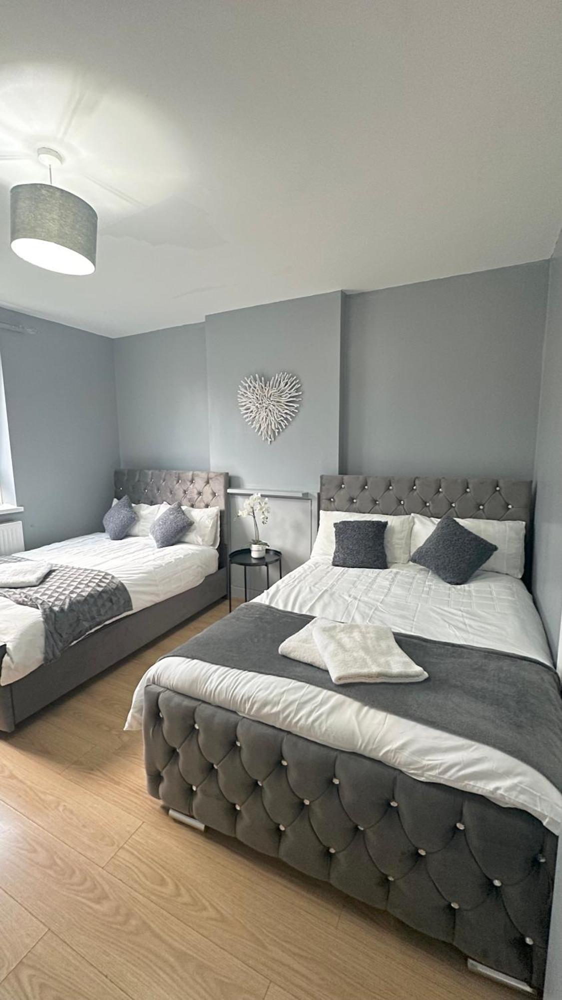 1 Bedroom Flat In Whitechapel, Londýn Exteriér fotografie