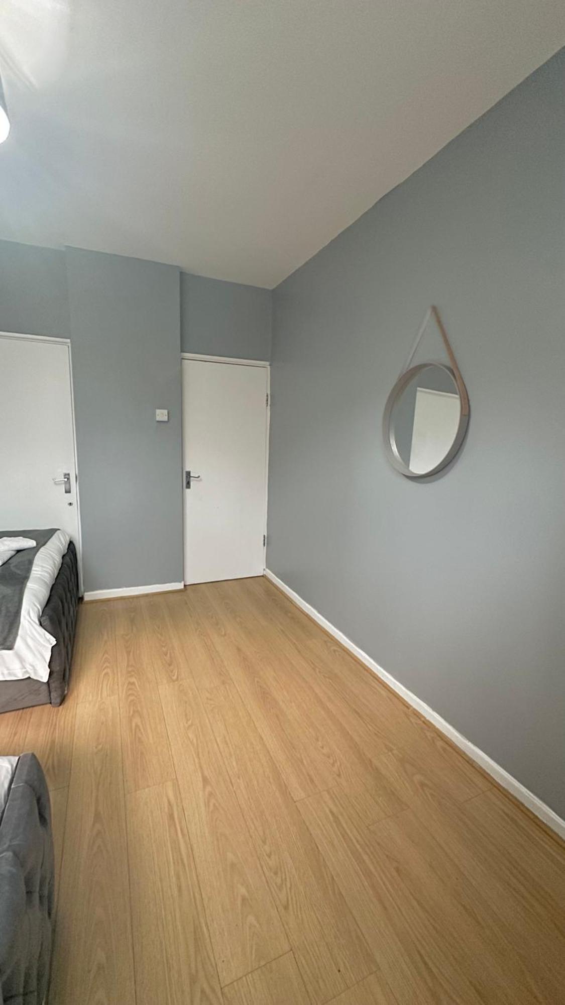 1 Bedroom Flat In Whitechapel, Londýn Exteriér fotografie